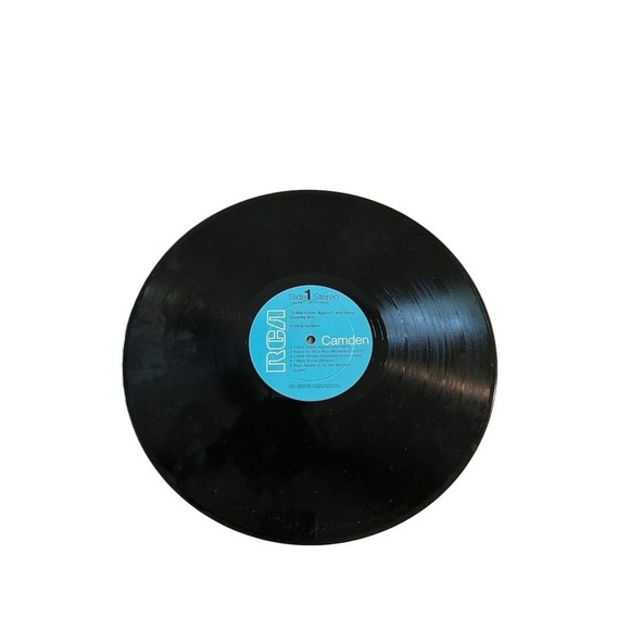 Living Guitars Little Green Apples & Other Country Hit LP RCA Camden 1969 tested - Picture 4 of 5